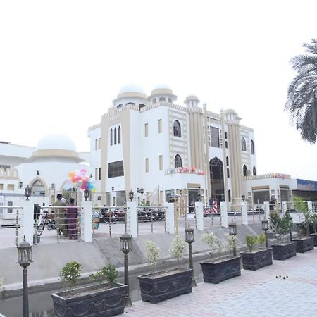 Shahi Palace Hotel Chichawatni Экстерьер фото